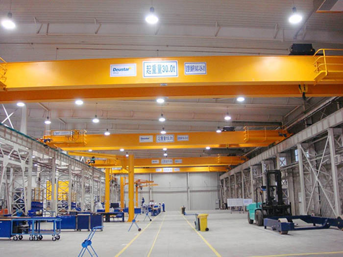 Atšķirība starp tradicionālo celtni un Eiropas standartu crane.jpg The difference between traditional crane and European standard crane.jpg