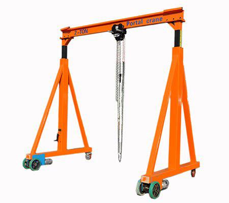 Bezmaksas rotējoša manuāla elektriskā maģistrāļu portāls Crane.jpg Free Rotating Manual Electric Light Duty Gantry Portal Crane.jpg
