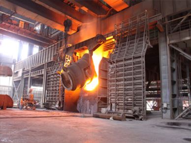 QD tēraudlietuvē 450T pieskaitāmās Crane